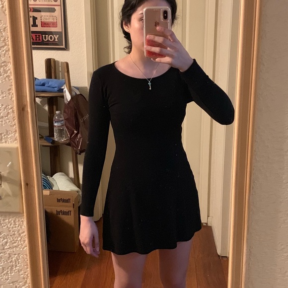 American Apparel Dresses & Skirts - AA black point dress worn